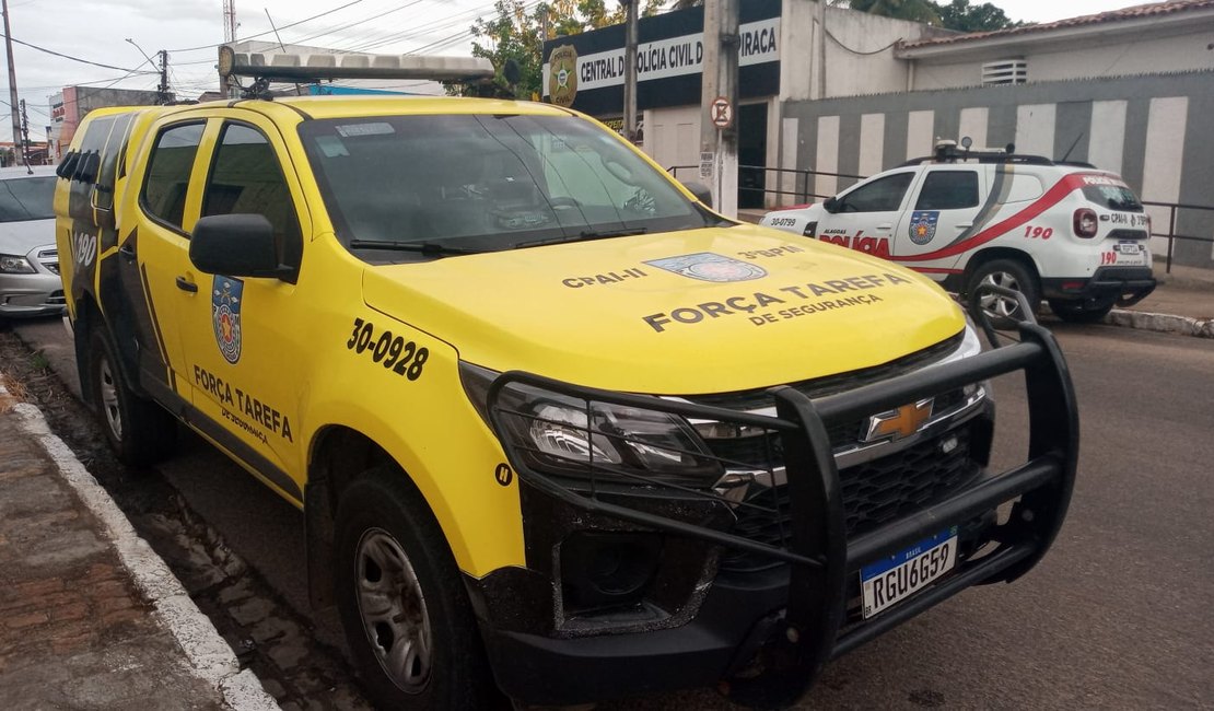 Suspeito é preso com veículo roubado ao sair de esconderijo no bairro Ouro Preto