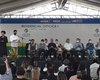 Collor é vaiado e ministro do Turismo pede “calma” à manifestantes