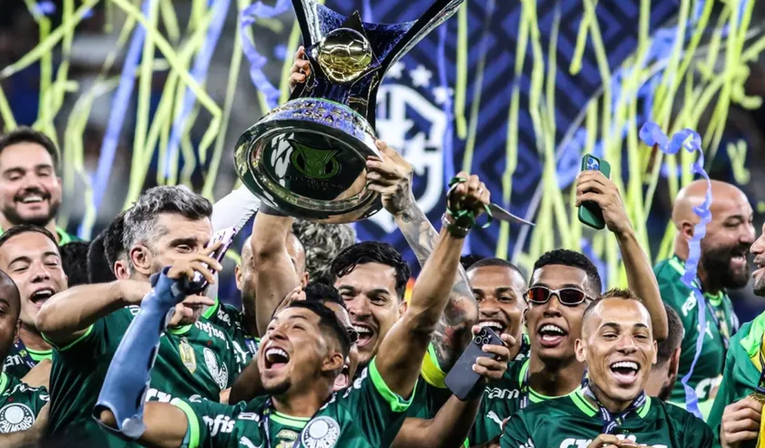Palmeiras entra em 2024 tentando manter escrita de ser campeão em ano par