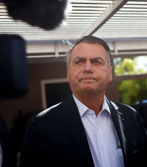 Bolsonaro diz à PF que não mandou ninguém falsificar ou inserir dados no ConecteSUS, revelam fontes