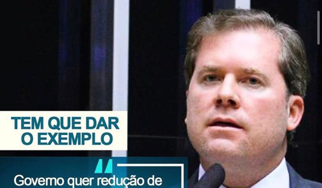 Marx Beltrão sugere redução de 50% no salário dos três poderes