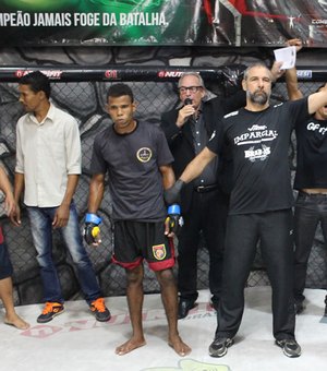 Lutador de MMA de município do Agreste vence luta de estreia