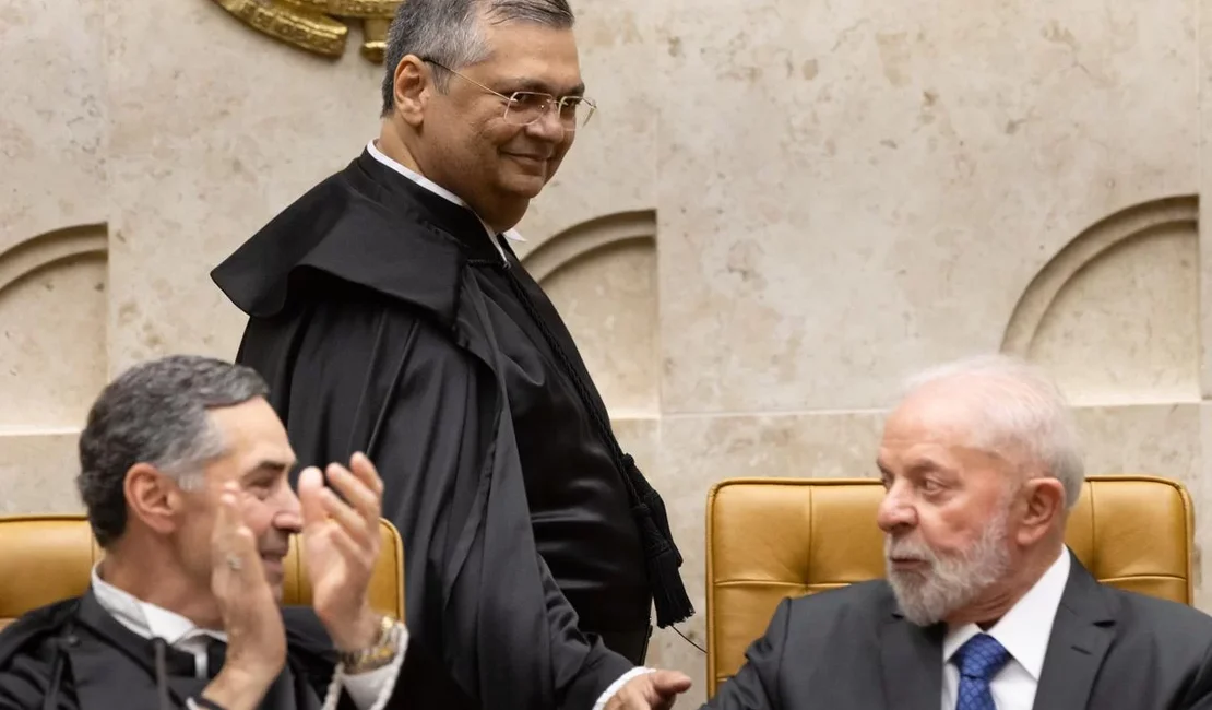 Flávio Dino toma posse como novo ministro do Supremo Tribunal Federal