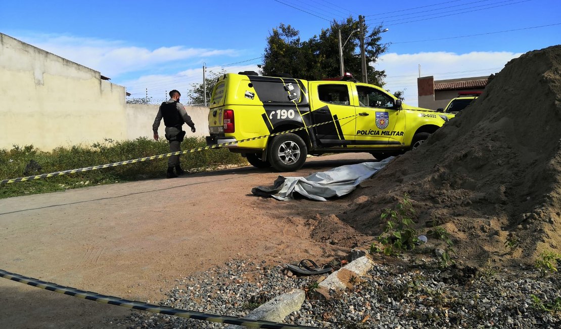 Mestre de obras e servente são executados a tiros enquanto trabalhavam