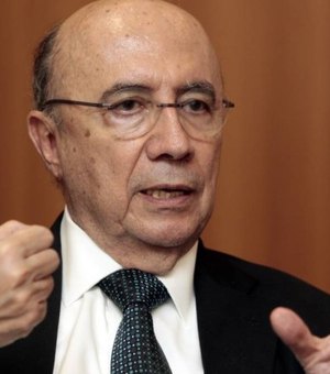 Política de preços da Petrobras está mantida, diz Meirelles