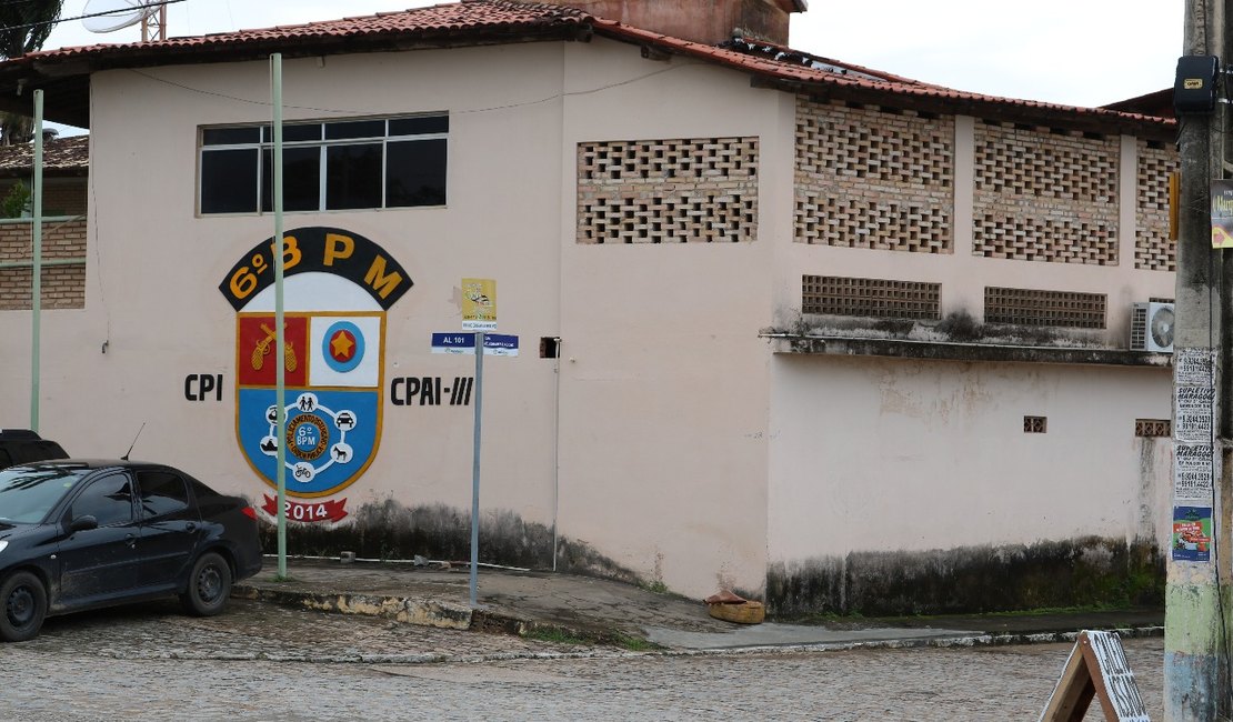 Jovem e adolescente são abordados e moto é apreendida em Maragogi
