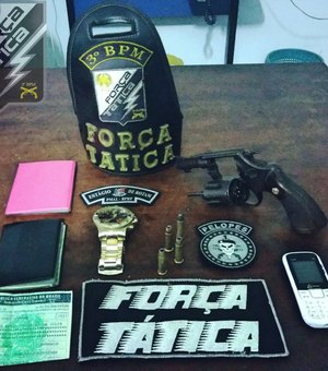 Acusados de roubo de veículo são presos em Arapiraca