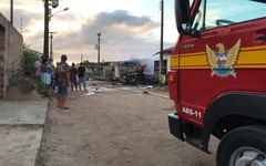 Incendio em feira da troca em Arapiraca