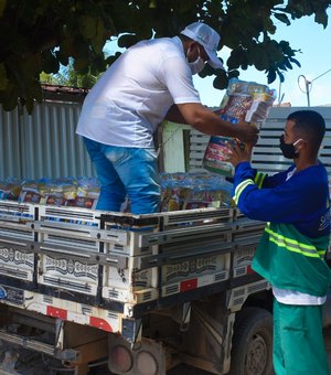 Empresa distribui  500 cestas básicas para moradores afetados pela pandemia em Maragogi