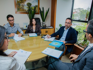 Governador discute instalação de Campus da Uncisal no Sertão e implantação do Mais Médicos Alagoas