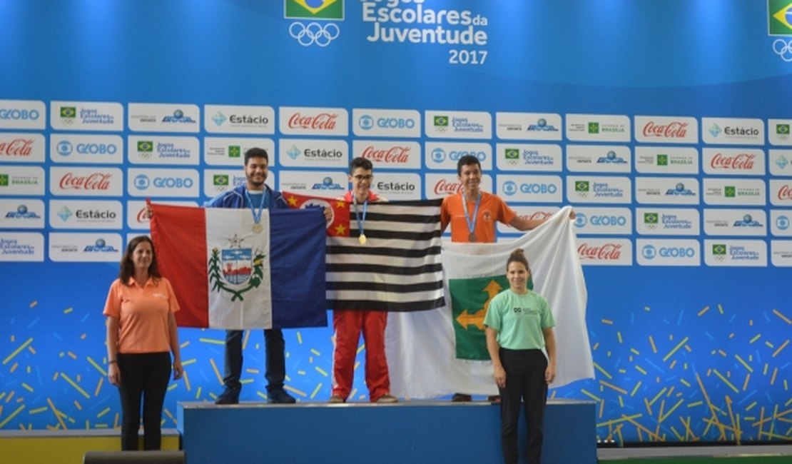 Em Brasília, arapiraquense conquista medalha de prata nos Jogos Escolares da Juventude 