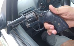 Arma usada pelos adolescentes para praticar assaltos 