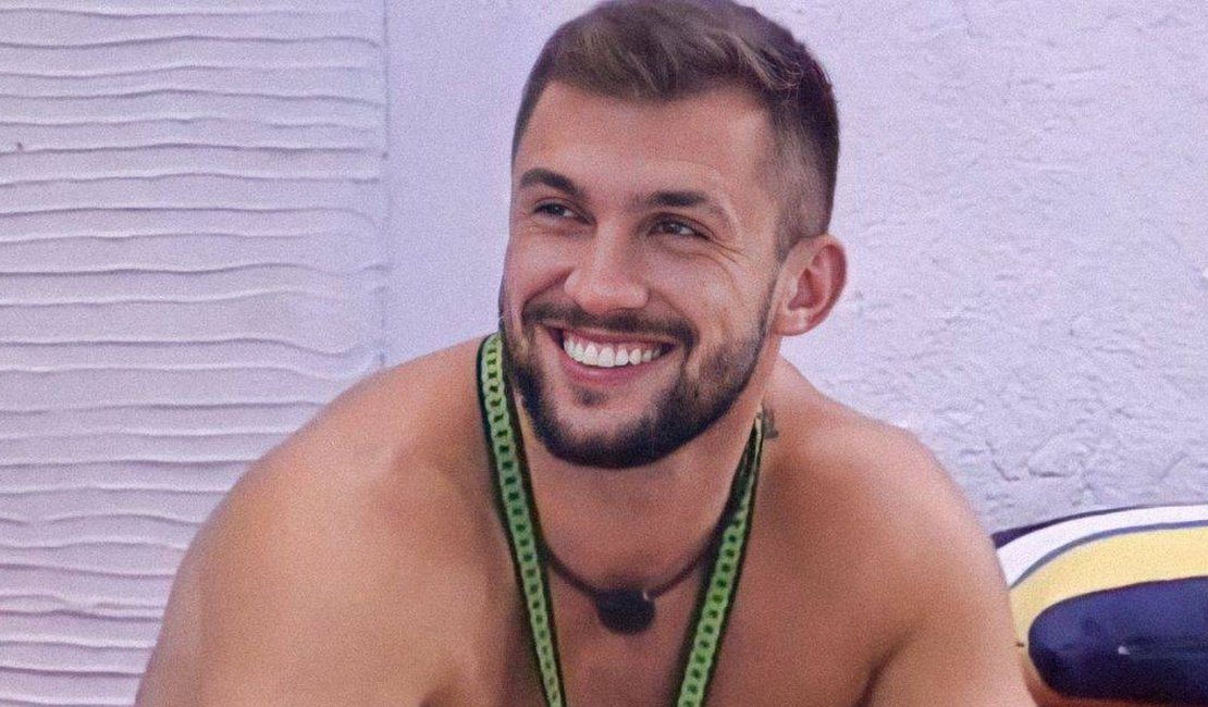 Brothers jogam “Eu Nunca” e fazem revelações sobre sexo dentro e fora da casa do BBB