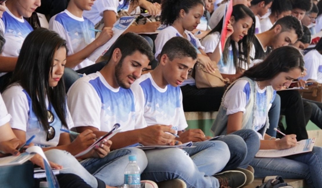 Escola estadual promove aulão gratuito em Arapiraca