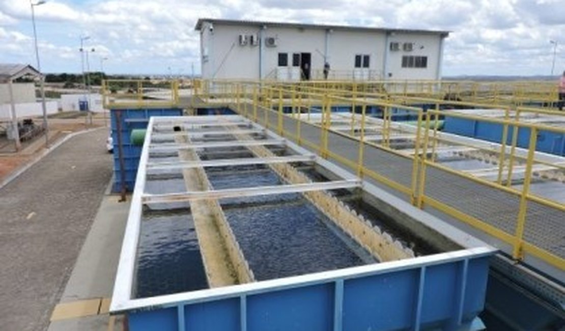 Por manutenção, abastecimento de água é suspenso na parte baixa de Arapiraca