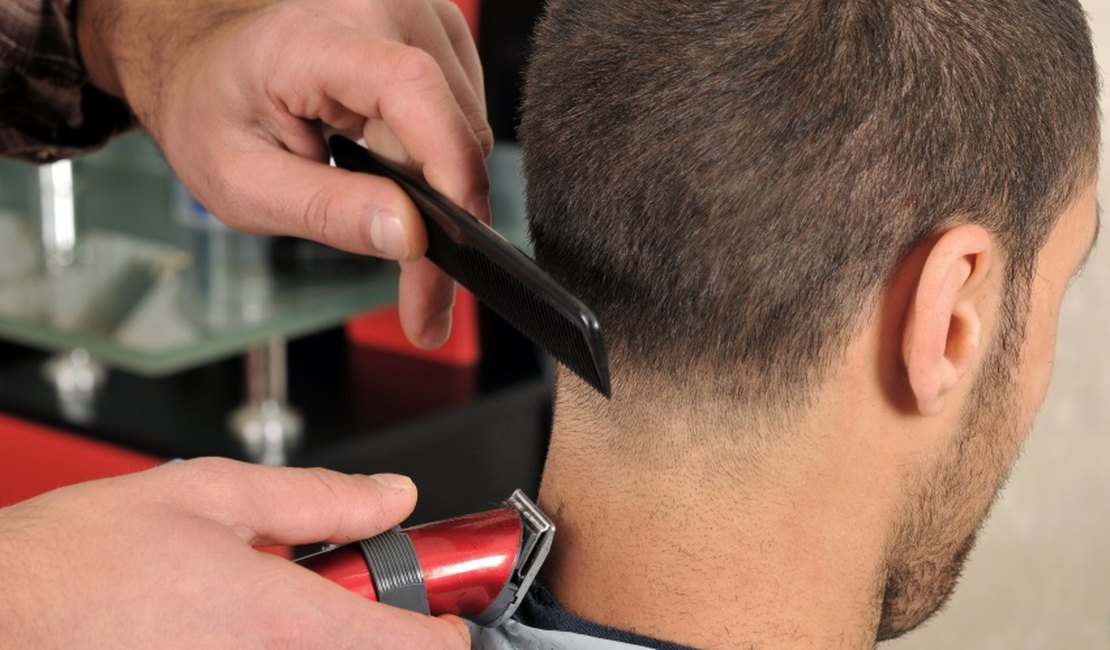 Senac oferece serviços gratuitos de corte de cabelo, massagem e barbearia