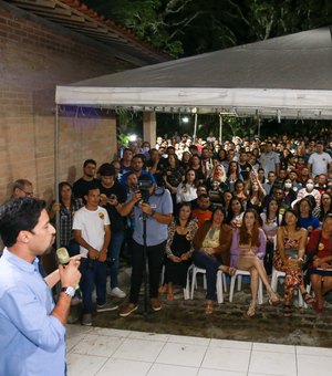Em São Sebastião, Rodrigo defende mais investimentos na saúde: “milhares esperam por cirurgias, consultas e exames”