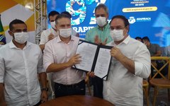 Renan Filho e Luciano Barbosa assinam ordem de serviço do Hospital Metropolitano e Hemocentro do Agreste de Arapiraca