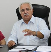 Rogério Teófilo anuncia reforma do estádio municipal e recursos para o ASA