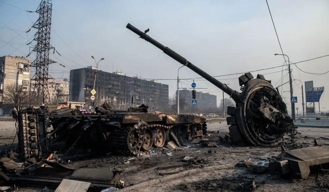 Sem avanços, Rússia diz ter encerrado “primeira etapa” da guerra na Ucrânia