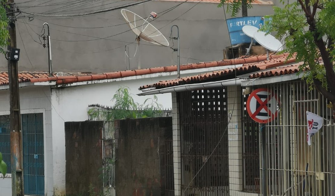 Fio de alta tensão se parte e assusta moradores do povoado Barra Grande, em Maragogi