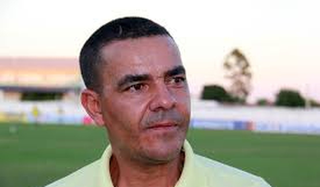 “Eu já vinha com desejo de treinar no meu coração', afirma Evandro Guimarães sobre o ASA