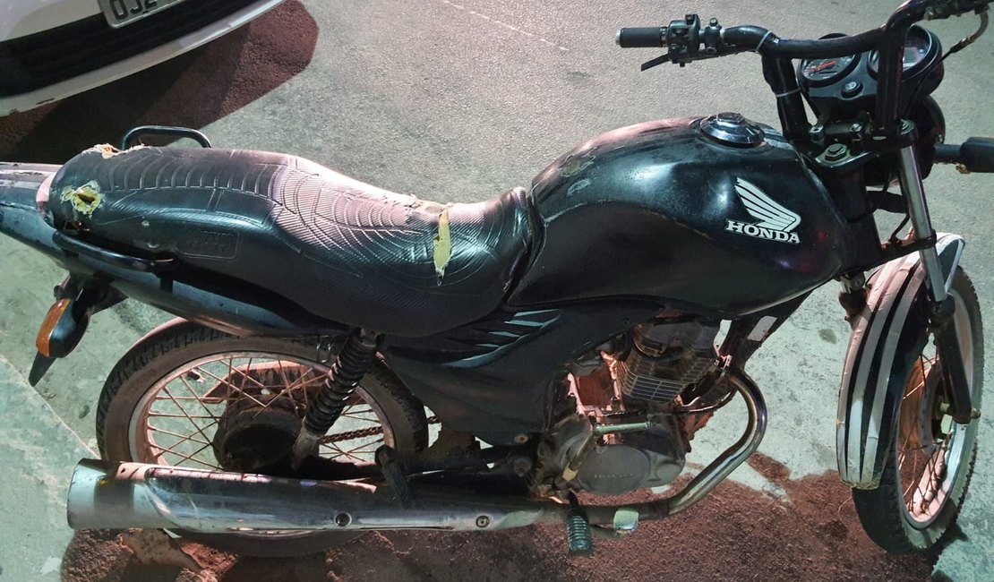 Jovem é detido com moto roubada em Maragogi