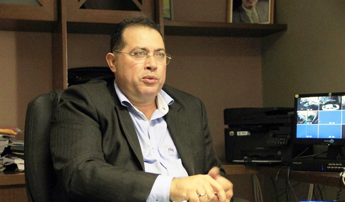 'Minha vocação é para o executivo,' diz Adeilson Bezerra à Nova Farol FM sobre candidatura a prefeito de Palmeira