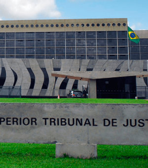 Senado aprova dois ministros indicados por Bolsonaro para o STJ