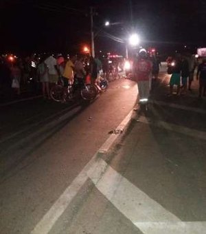 Colisão entre carro e moto deixa feridos na BR-104, em União dos Palmares