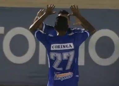 CSA vence Botafogo-SP e volta ao G4