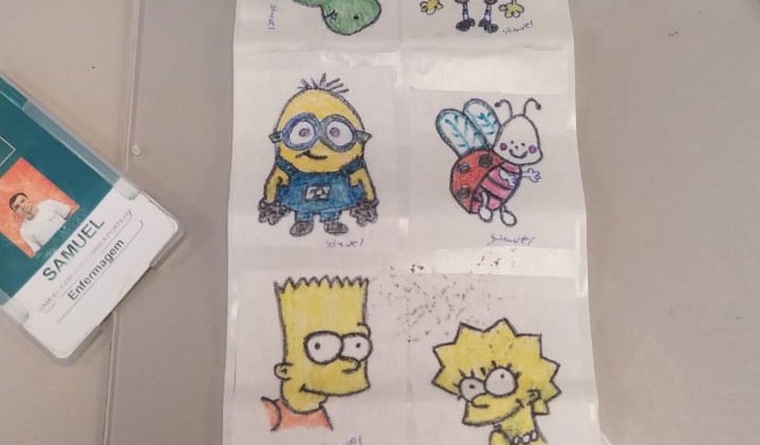 Enfermeiro faz desenhos para acalmar crianças em hospital de MS