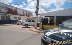 Reconstituição da morte de Marcelo Pacheco teve a participação das polícias Civil e Militar em Arapiraca