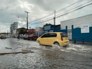 Inmet divulga novo alerta de chuvas fortes para Maceió e outras 86 cidades de AL