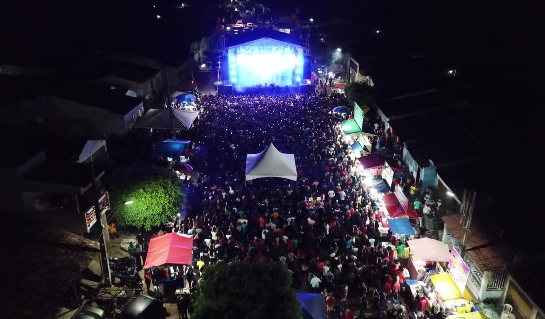 Festa da Mata Limpa atraiu milhares de pessoas neste domingo em Lagoa da Canoa