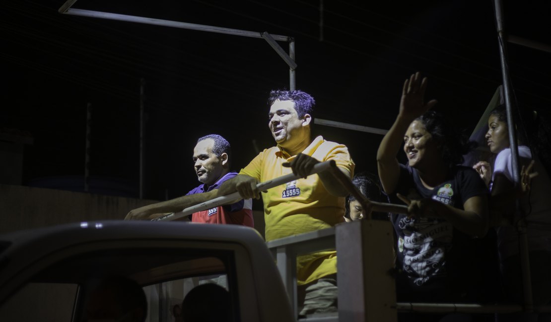 Com carreata e visitas, Vereador Fábio Henrique agradece os eleitores após ser reeleito