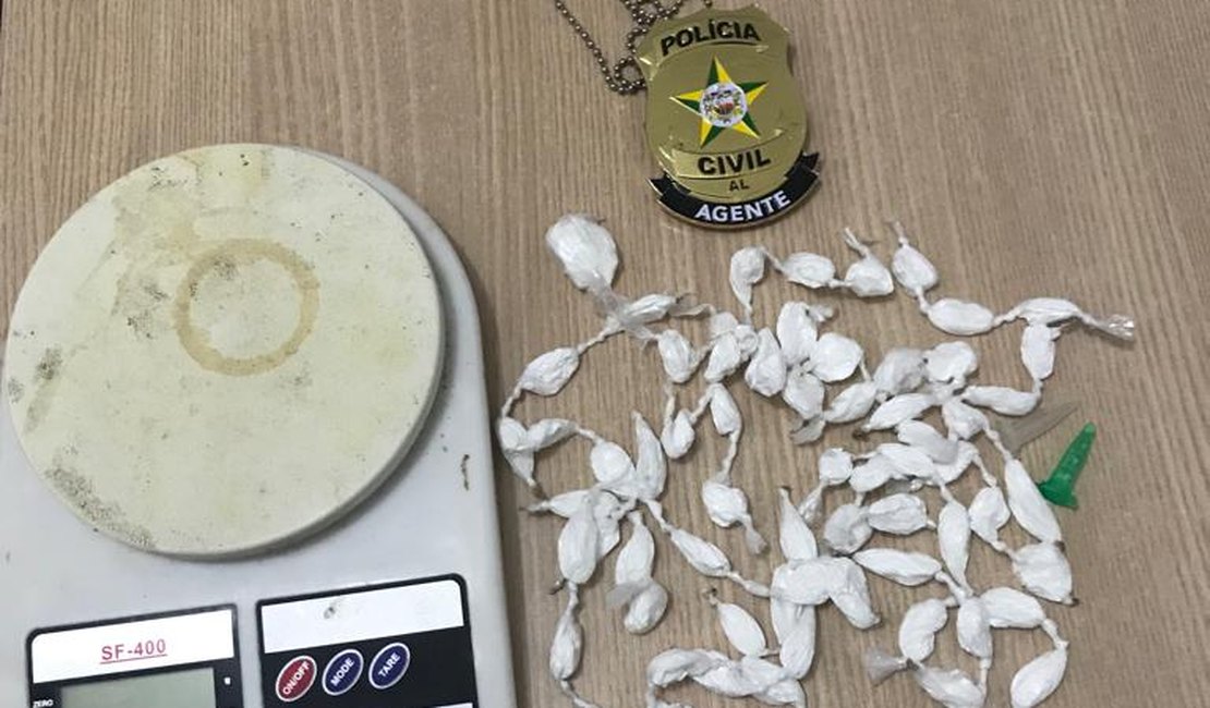 Trio é preso com cocaína no bairro Ponta da Terra, em Maceió