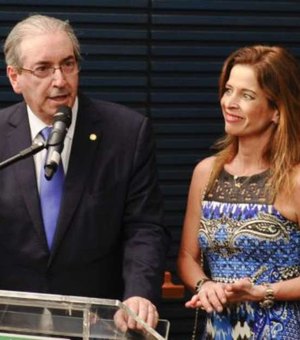 Mulher de Eduardo Cunha é condenada a 2 anos e 6 meses