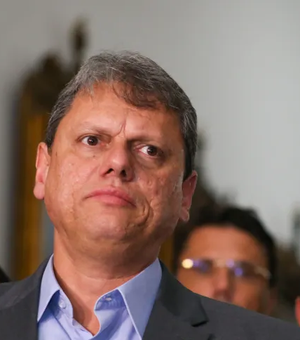 Tarcísio nomeia irmão de Michelle Bolsonaro como assessor especial do governo