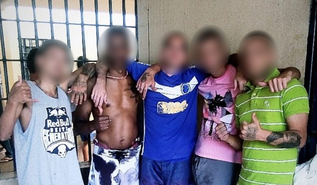 Presos perdem regime semiaberto após foto dentro de presídio