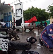 Motociclista fratura perna e braço após colisão com caçamba em Arapiraca