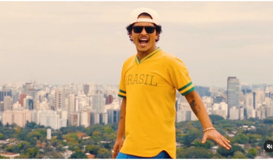 Após críticas, Bruno Mars publica vídeo e agradece: 'Obrigado, Brasil'