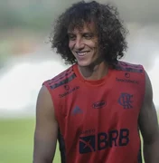 David Luiz trabalha à parte, e Diego Alves é reintegrado ao grupo do Flamengo