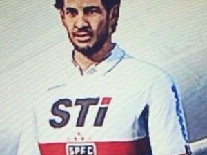Aloísio Chulapa crê em Pato e divulga foto do atleta com camisa do Tricolor