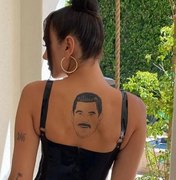 Dua Lipa mostra 'tatuagem nova', e fãs brasileiros veem Ratinho no desenho