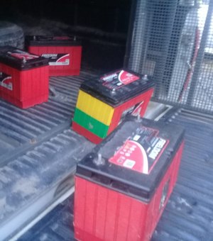 Polícia recupera baterias furtadas da Petrobras no Pilar
