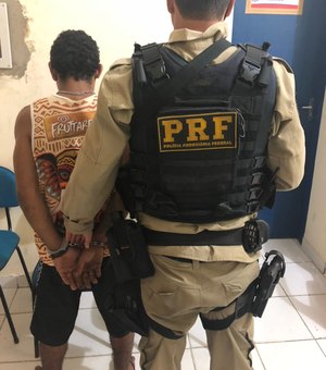 Foragidos da Justiça são presos durante abordagens nas BRs 101 e 104, em Alagoas