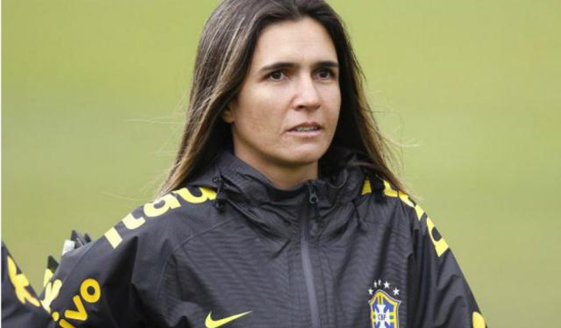 CBF dispensa técnica Emily Lima da Seleção Brasileira Feminina
