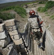 Armênia, Azerbaijão e Rússia assinam acordo para encerrar conflito