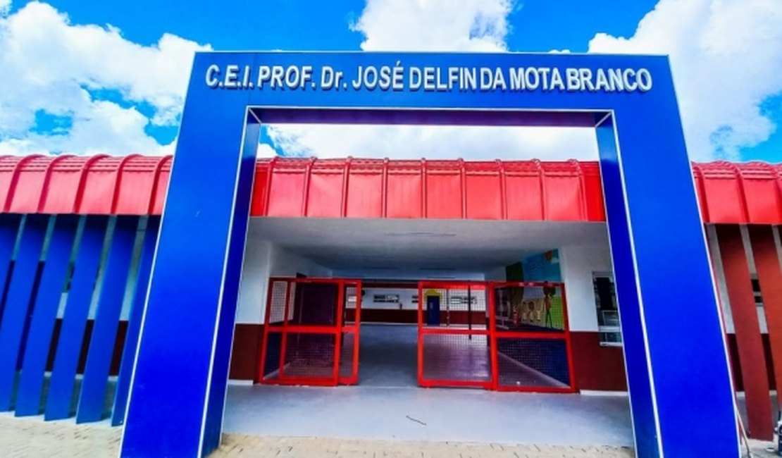 Prefeitura de Palmeira dos Índios entrega novo Centro de Educação Infantil